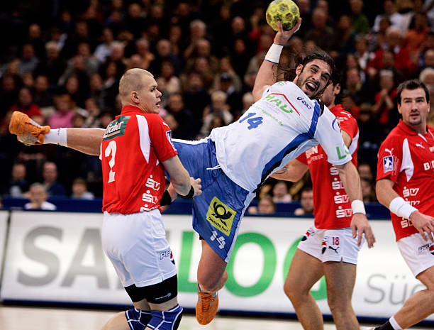 赛增添了观 赛增添了观