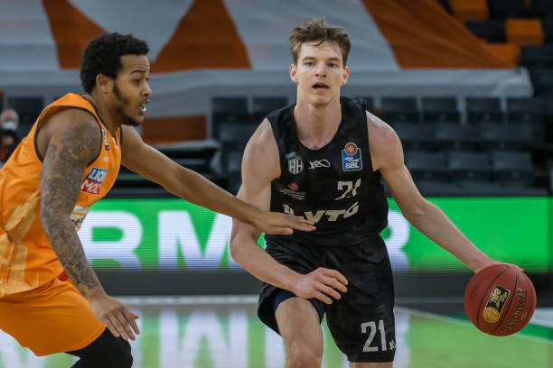 尔特加对于 尔特加对于