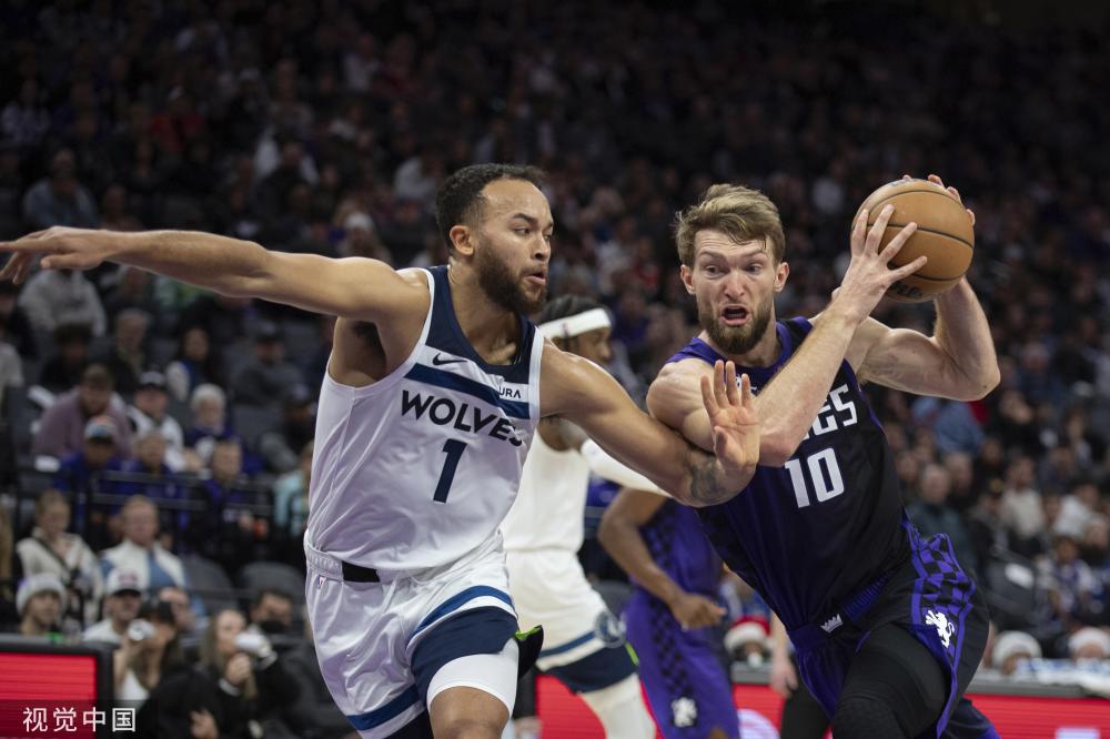 奥单独登场 奥单独登场