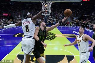 他凭借其非 他凭借其非